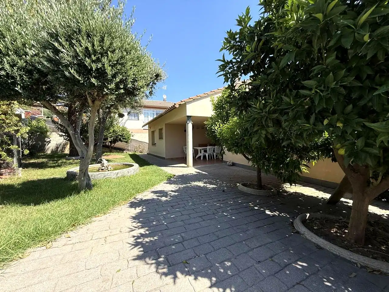 Haus mit Garten zum Verkauf in Avinguda de Castellnou, imagen 3
