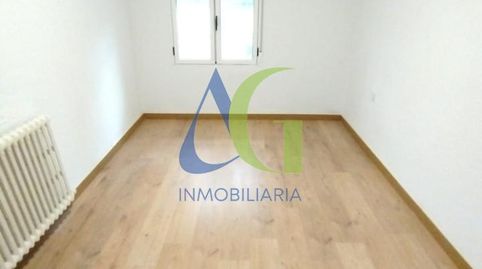 Foto 5 de Piso en venta en Perez Galdos, Crucero, León Capital