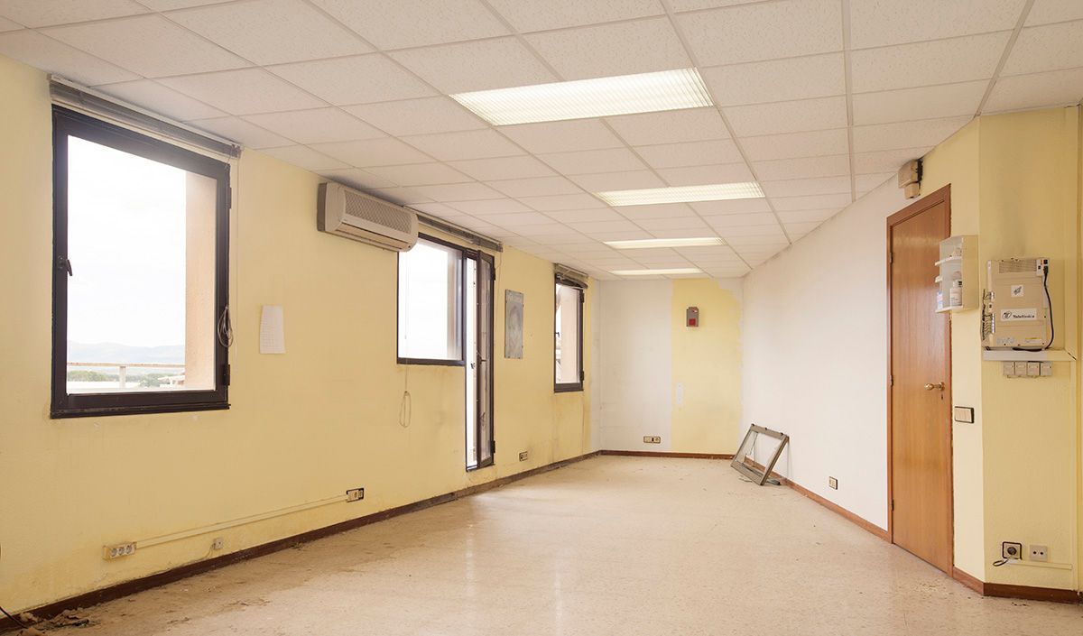 Oficina de lloguer en Figueres amb Terrassa