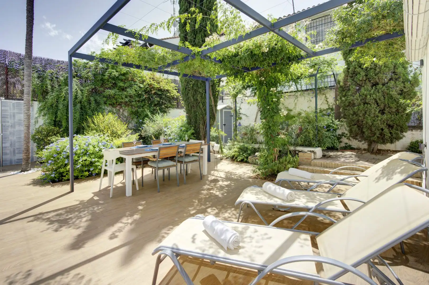 Terraza de Casa o chalet en venta en Granada con Aire acondicionado, Calefacción y Jardín privado