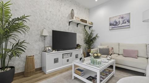 Foto 4 de Casa adosada en venta en C. Angel Sierra Media Villa, Umbrete, Sevilla