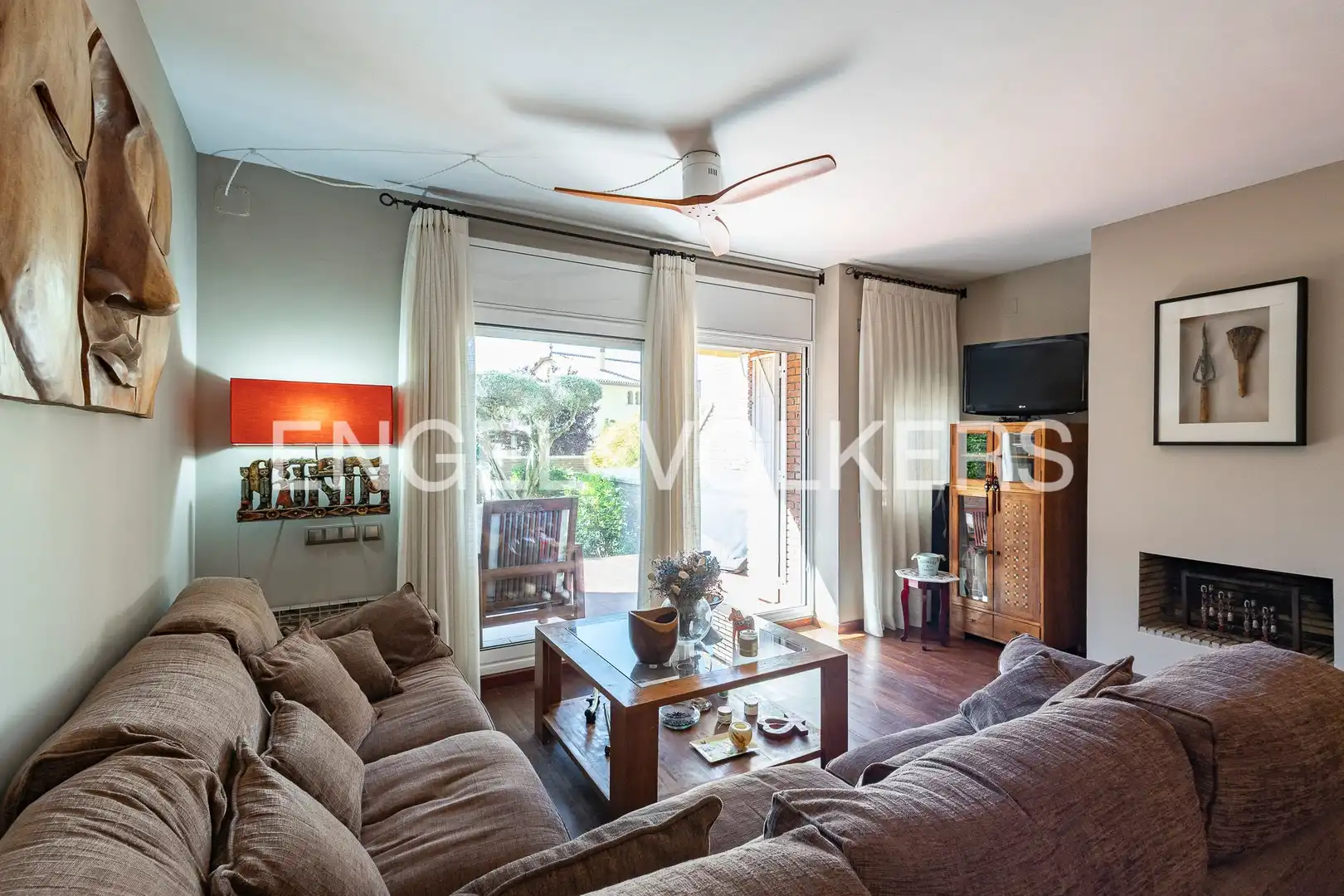 Living room of Houses for sale in Sant Feliu de Llobregat  with Heating, Private garden and Terrace