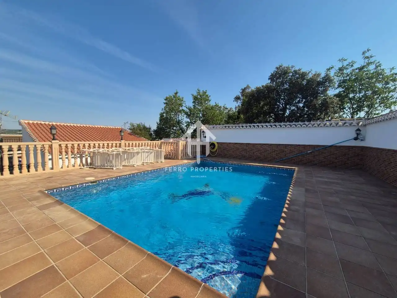 Piscina de Casa o xalet en venda en Loja amb Terrassa, Piscina i Moblat