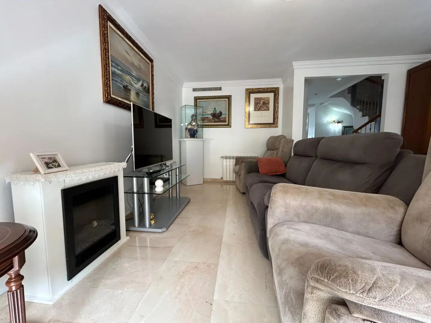 Adosado con jardín en venta en Calle CONSTITUCIO, imagen 9