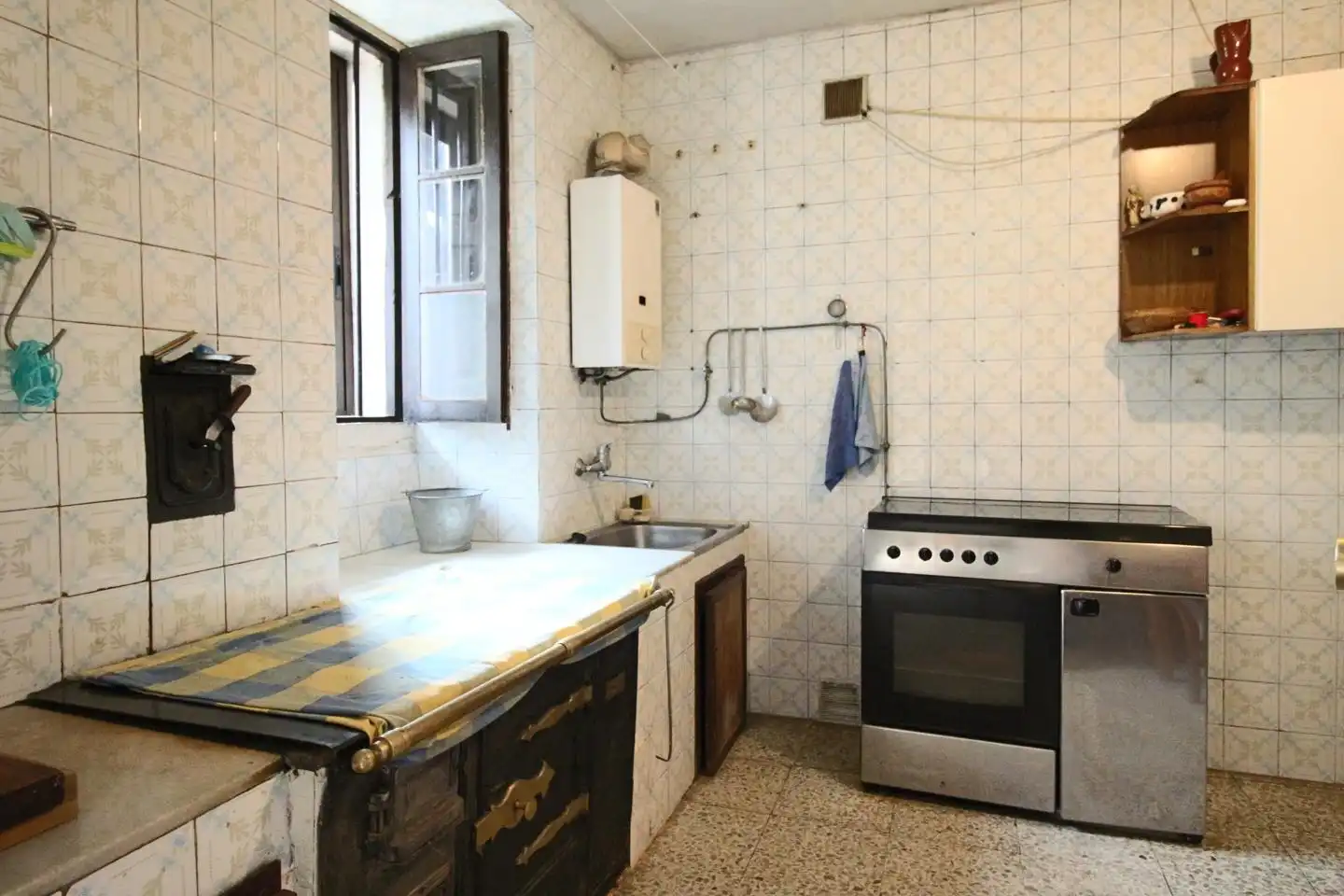 Kitchen of Country homes for sale in Arganza  with Heating and Balcony