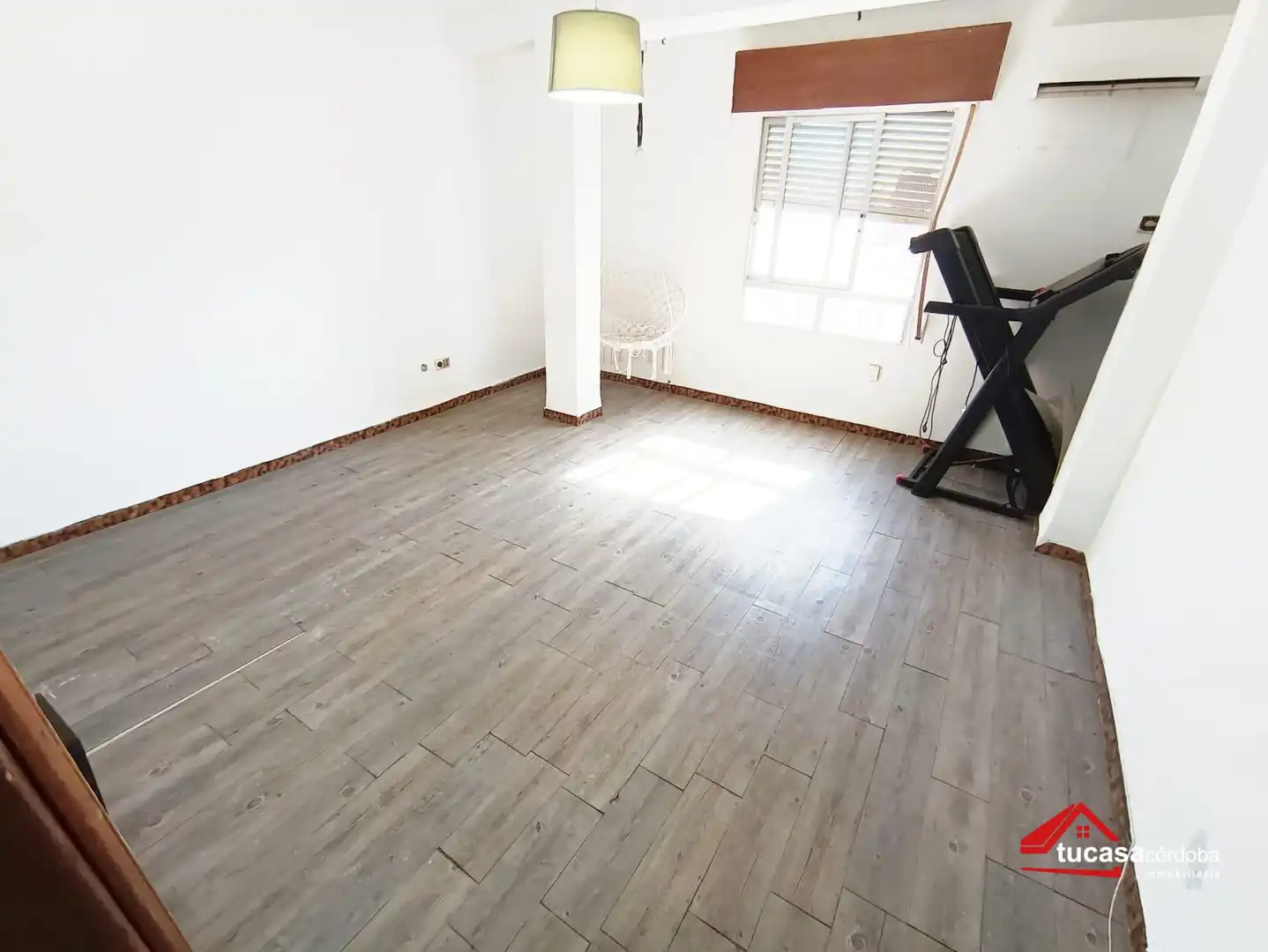 Flat for sale in Santa Rosa - Valdeolleros