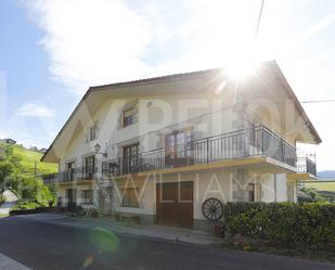 Außenansicht von Wohnung zum verkauf in Igantzi mit Balkon