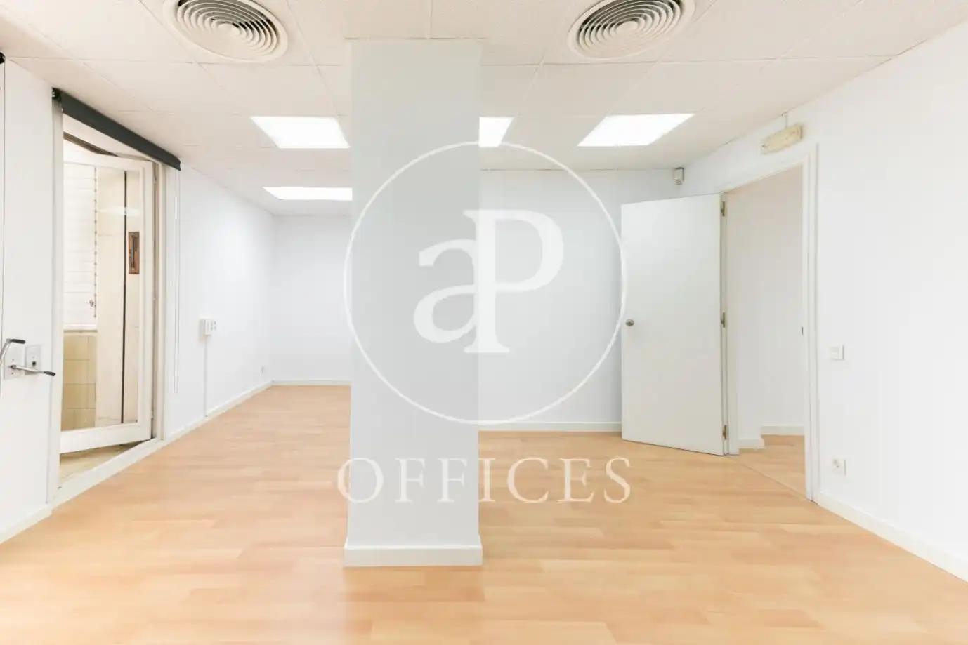 Office space with lift to rent in Avinguda Diagonal, imagen 22