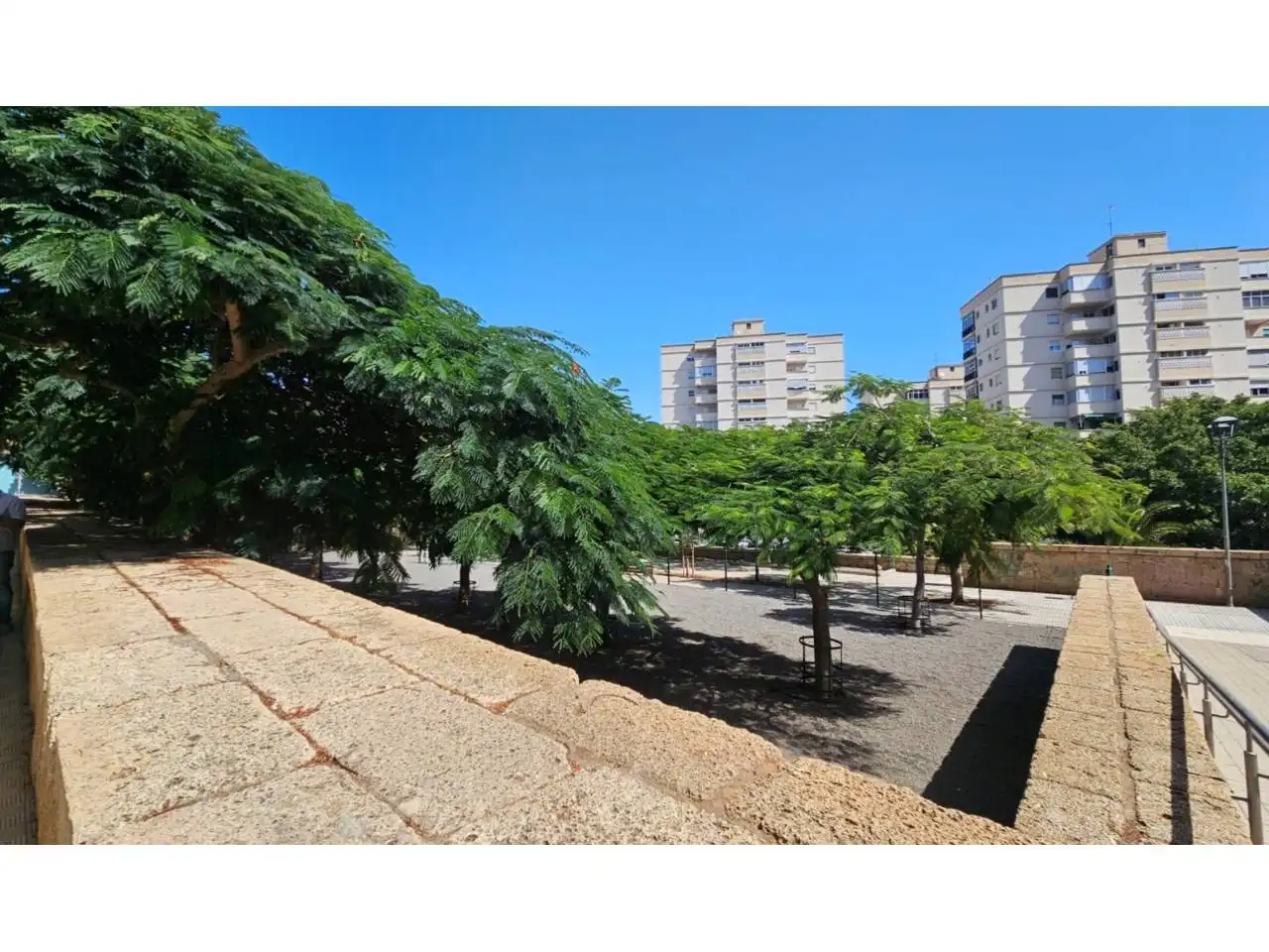 Pis en venda a Calle Pepita Serrador, La Salle - Cuatro Torres