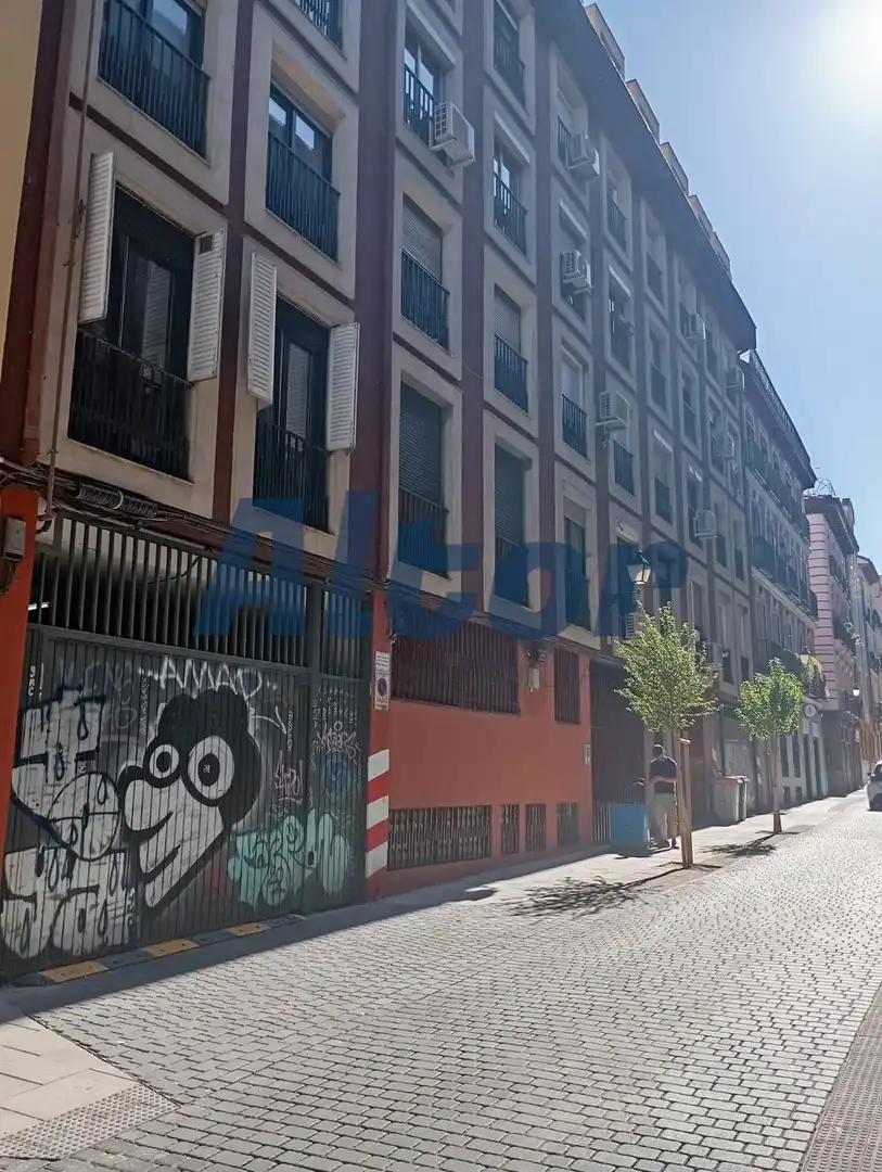 Vista exterior de Garaje en venta en Madrid