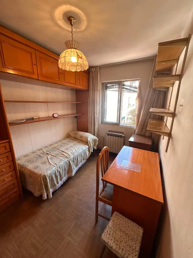Schlafzimmer von Wohnung zum Verkauf in Valladolid mit Heizung, Möbliert und Balkon