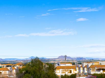 Vista exterior de Apartament en venda en Torrevieja amb Aire condicionat, Calefacció i Terrassa