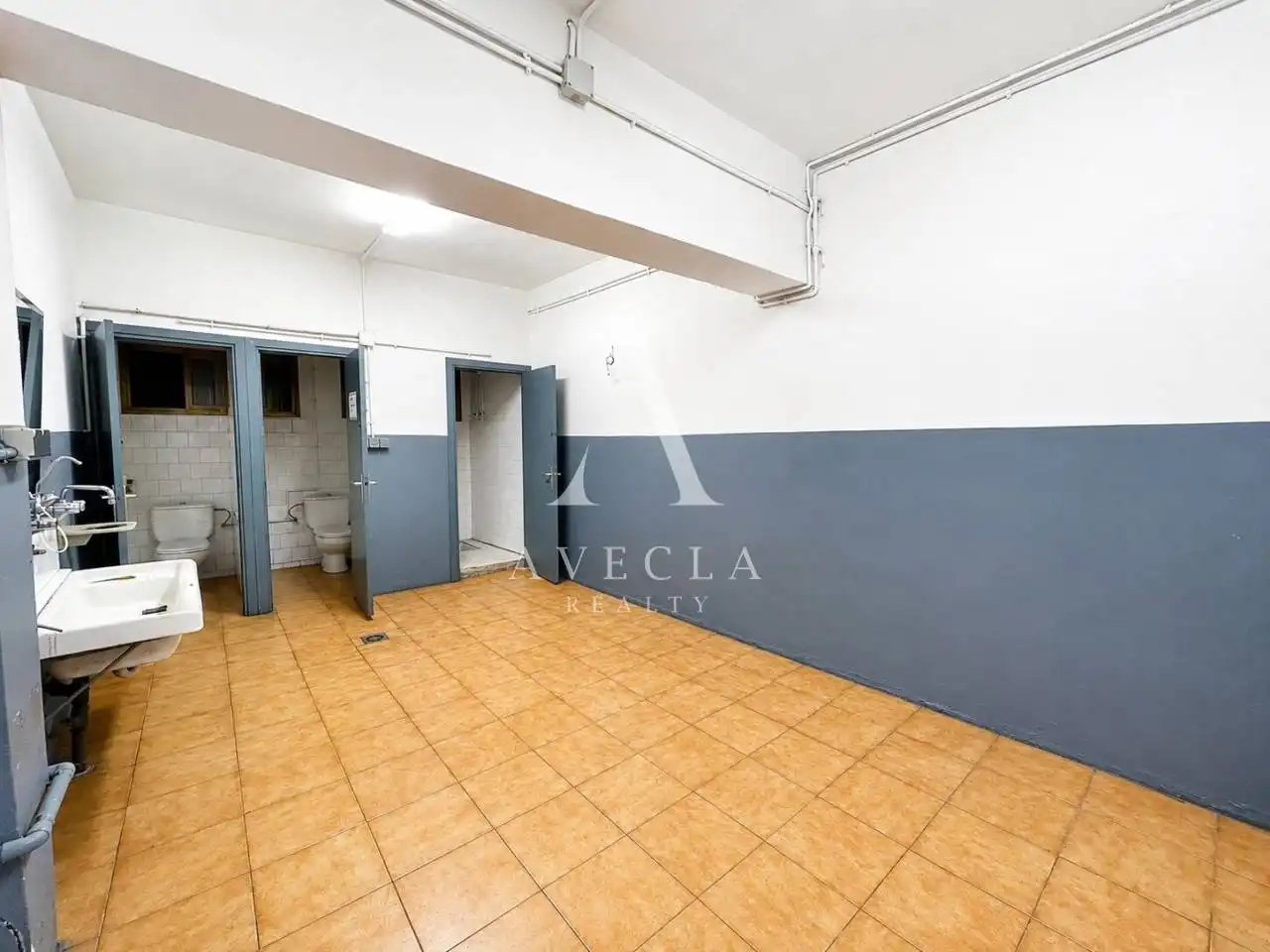 Nave industrial de alquiler en Cornellà de Llobregat