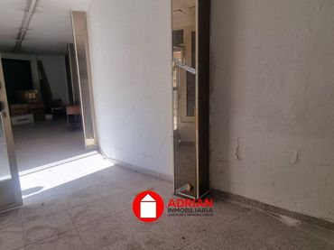 Local comercial en venda a La Vall d'Uixó