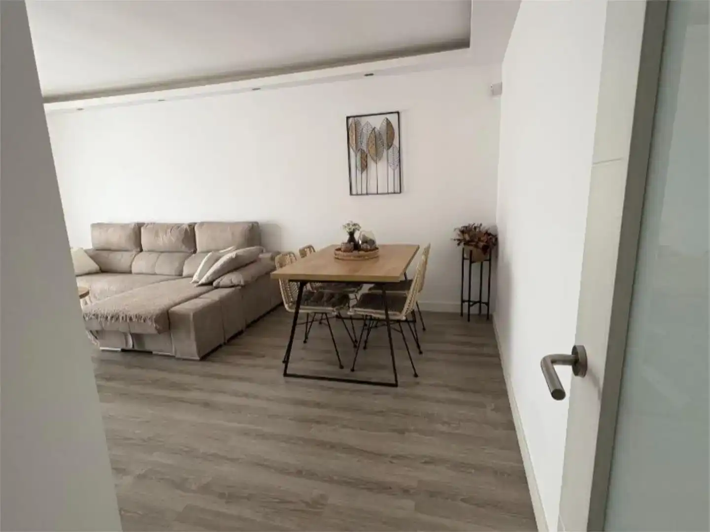 Living room of Flat for sale in Sabadell  with Air Conditioner and Swimming Pool