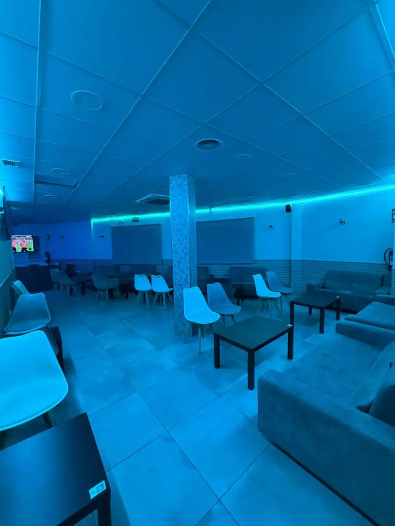 Commercial properties for rent in Coslada  with Air Conditioner