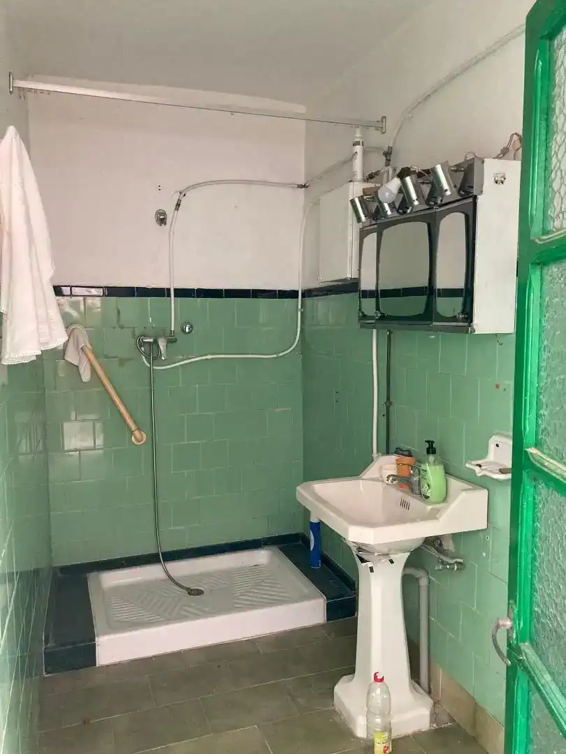 Baño de Casa adosada en venta en Chella, Valencia