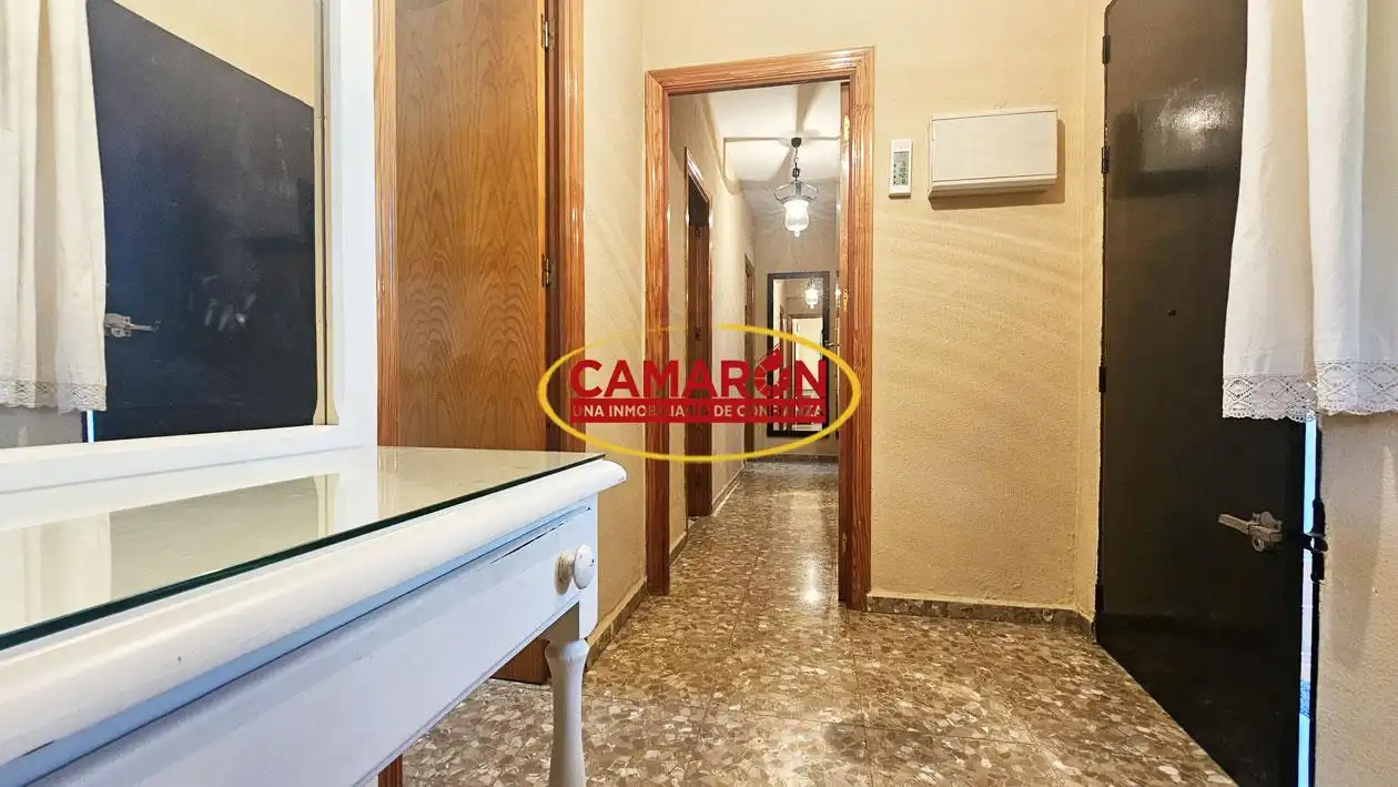House with pool for sale in Palomares del Río, imagen 9