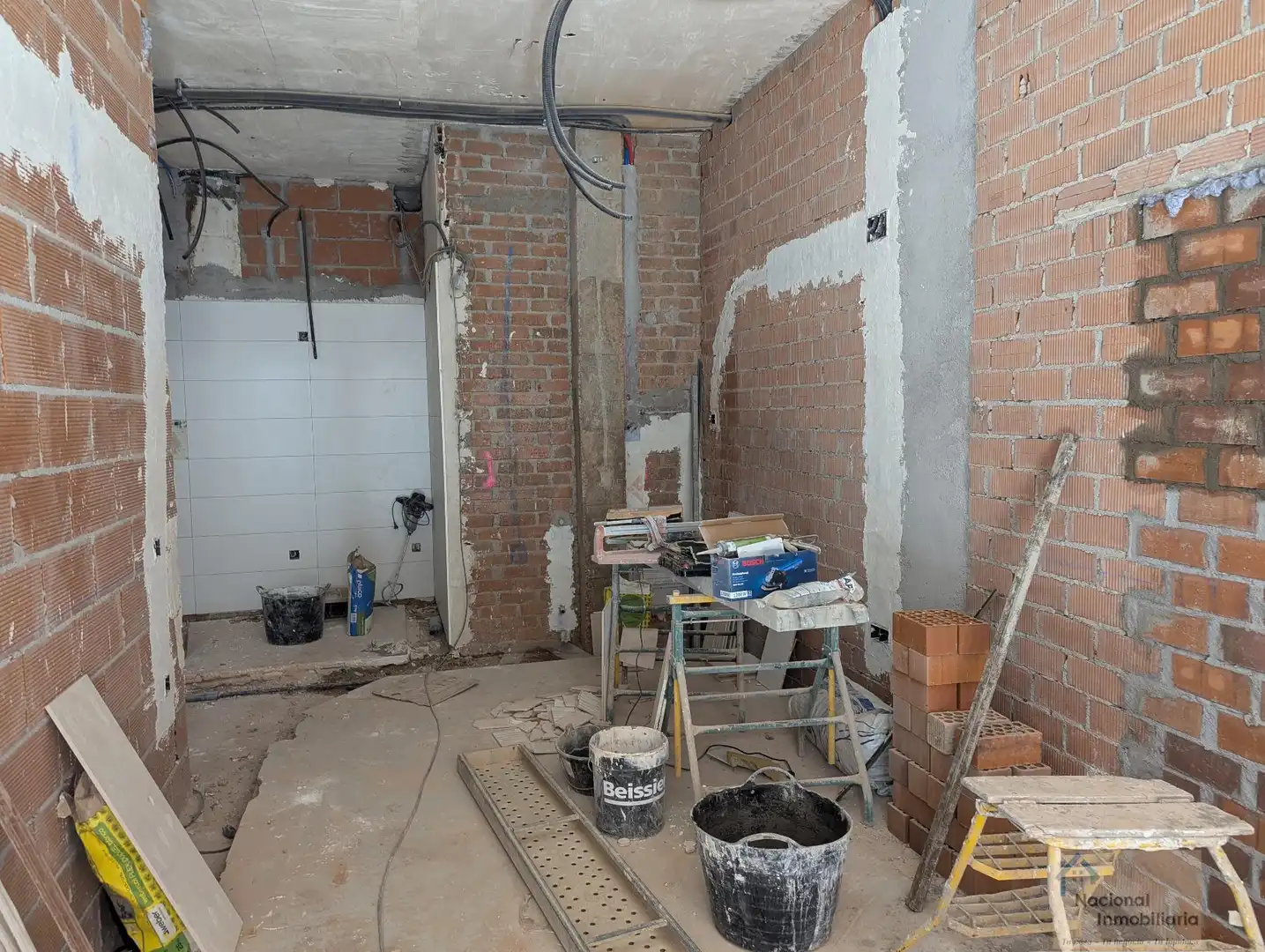 Flat for sale in Ávila  with Alarm