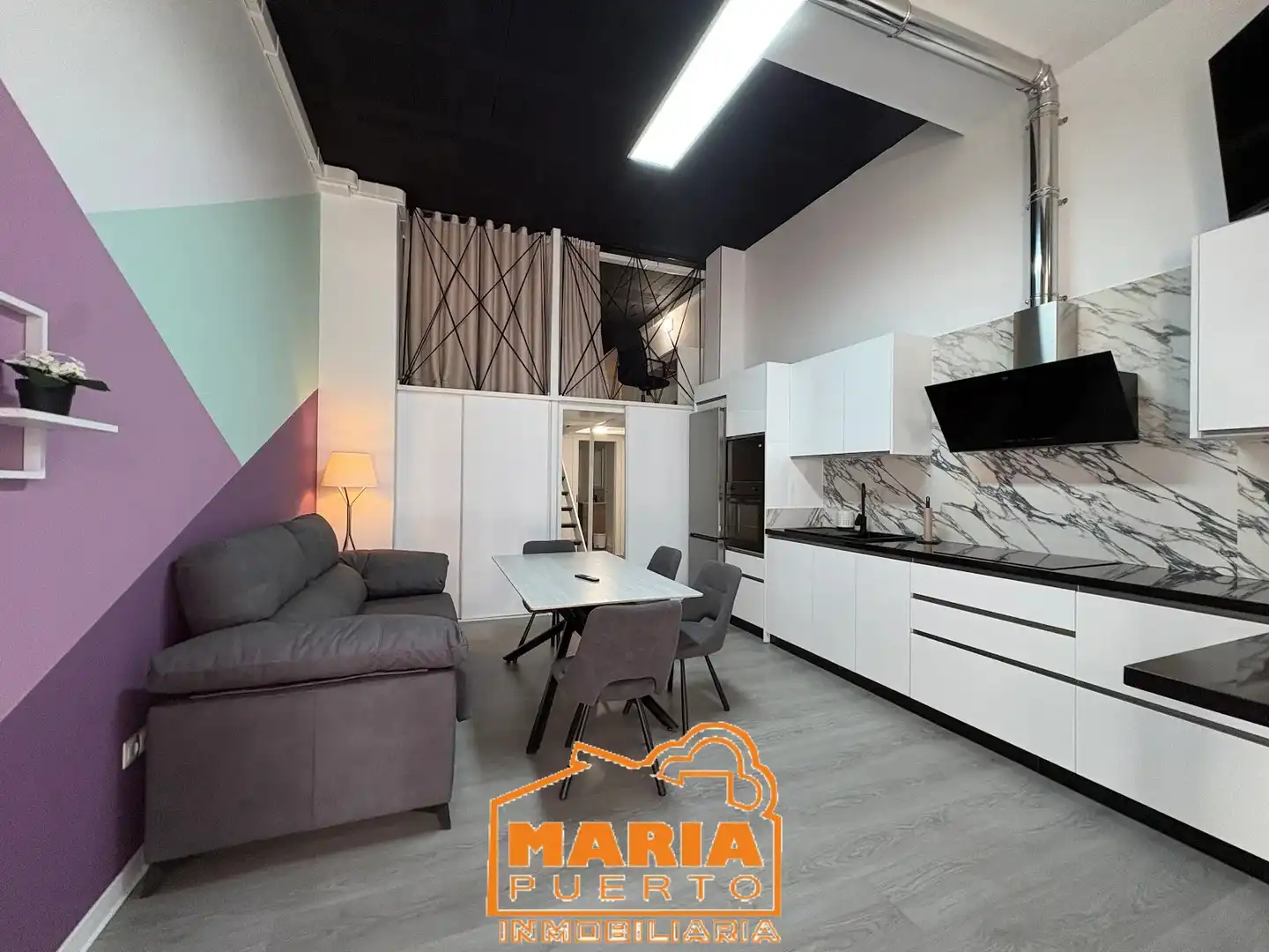 Sala de estar de Apartamento para compartir en Málaga con Aire acondicionado, Amueblado y Lavadora