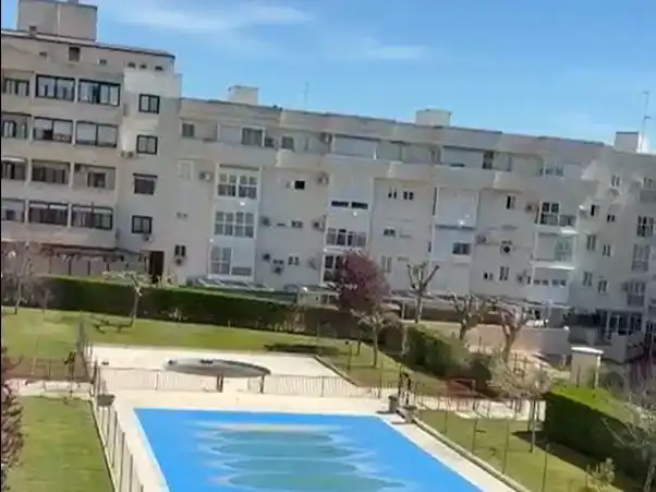 Exterior view of Flat for sale in Parla  with Air Conditioner and Swimming Pool