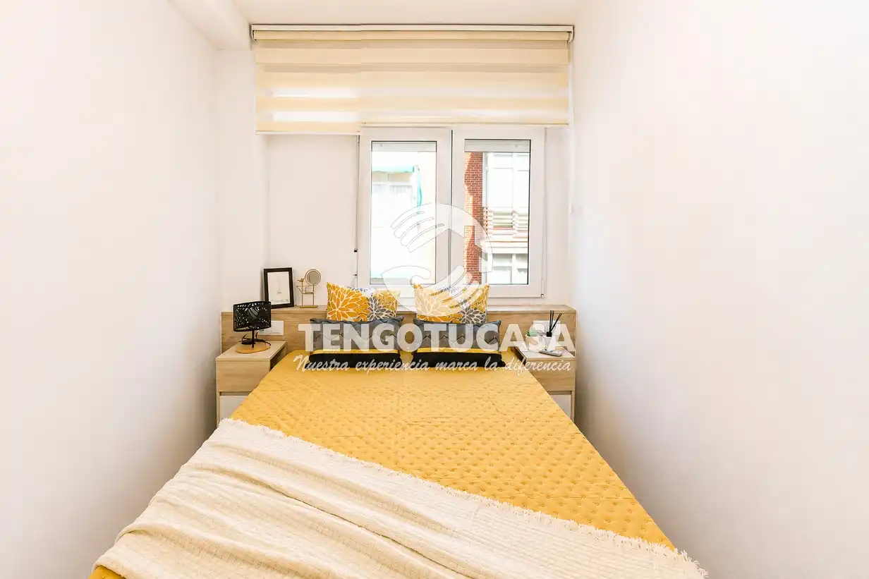 Schlafzimmer von Wohnung zum Verkauf in Madrid mit Klimaanlage, Heizung und Terrasse