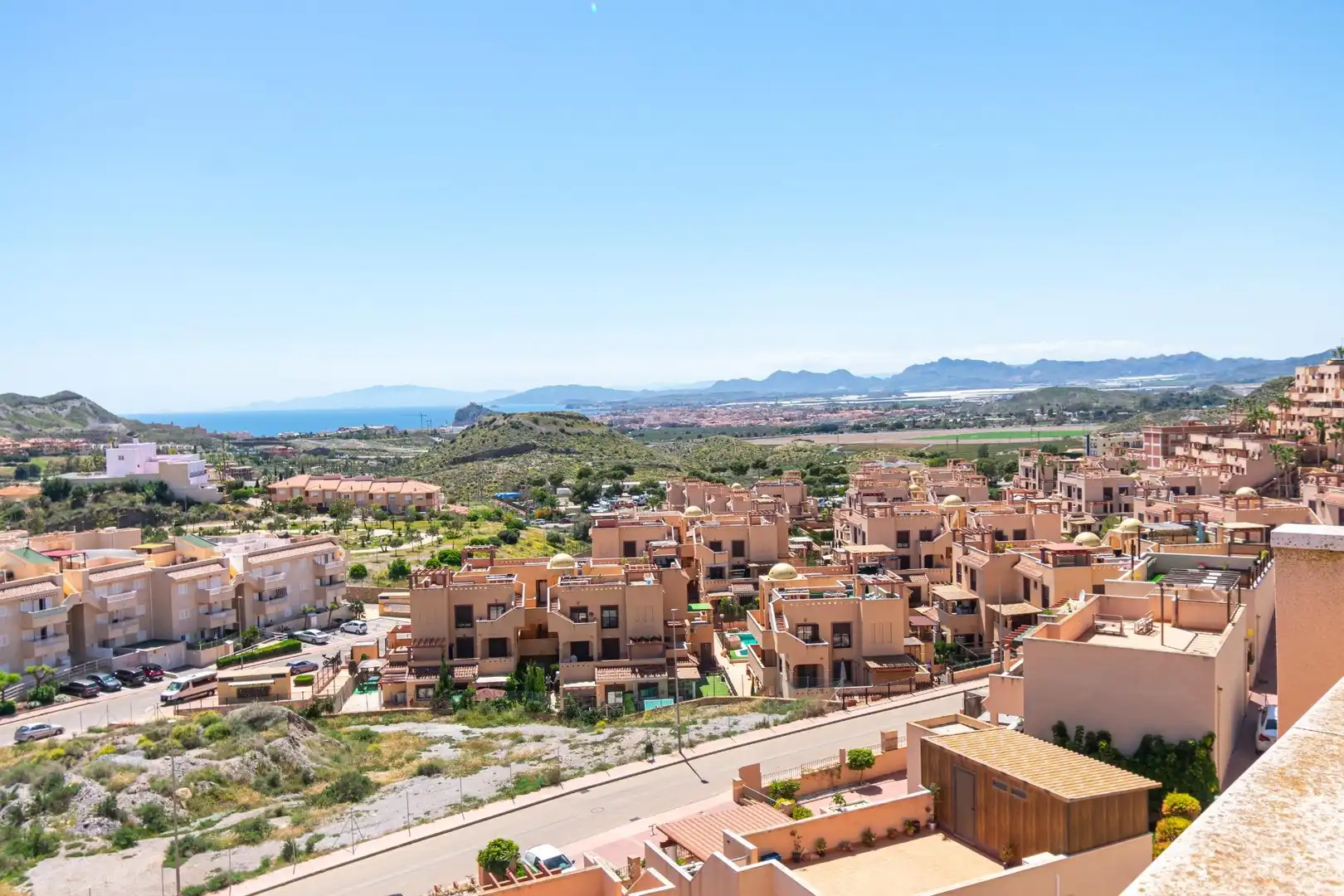 Vista exterior de Apartament en venda en Águilas amb Aire condicionat, Terrassa i Moblat