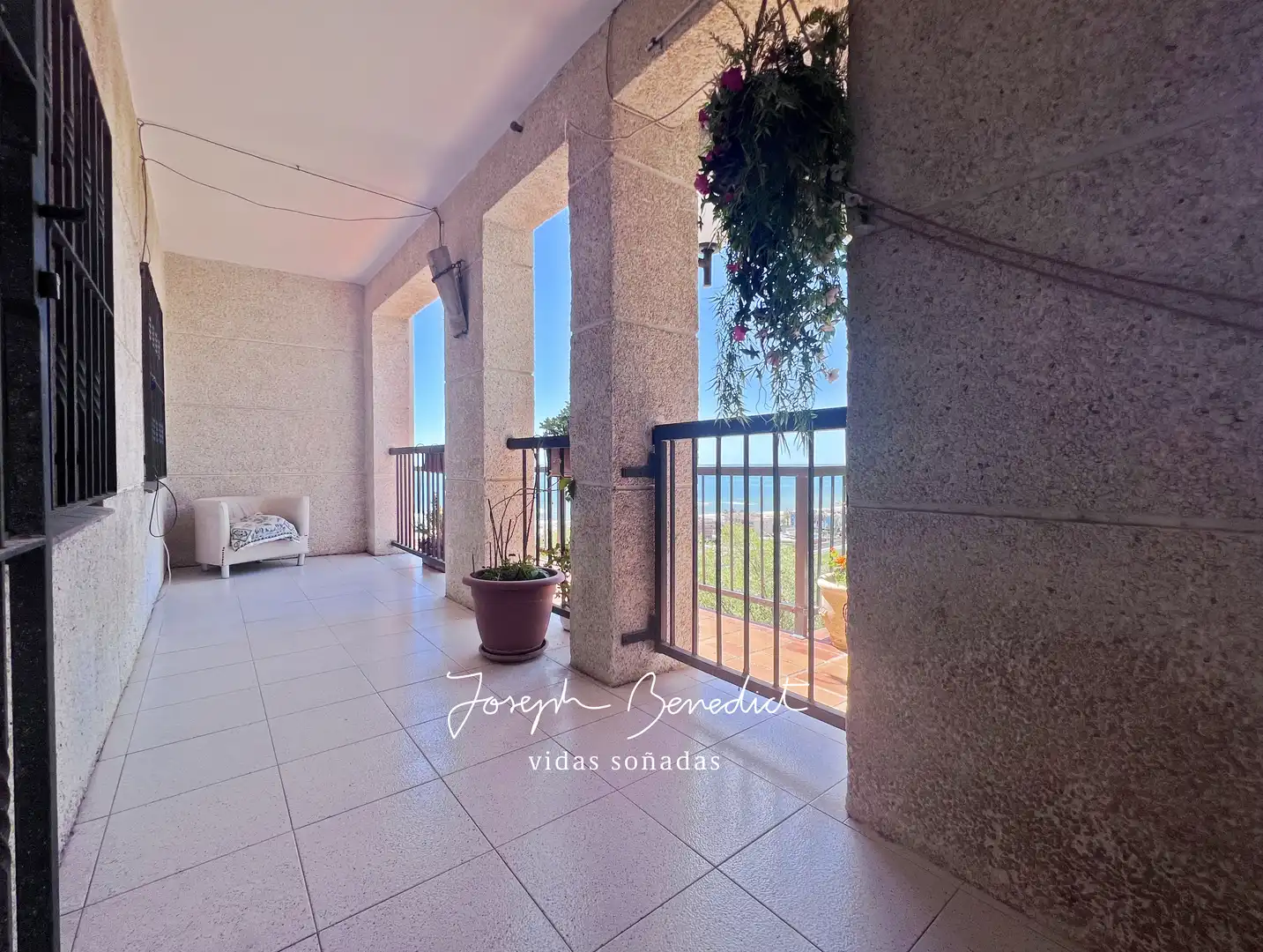 Terraza de Piso en venta en Castelldefels con Terraza, Horno y Balcón