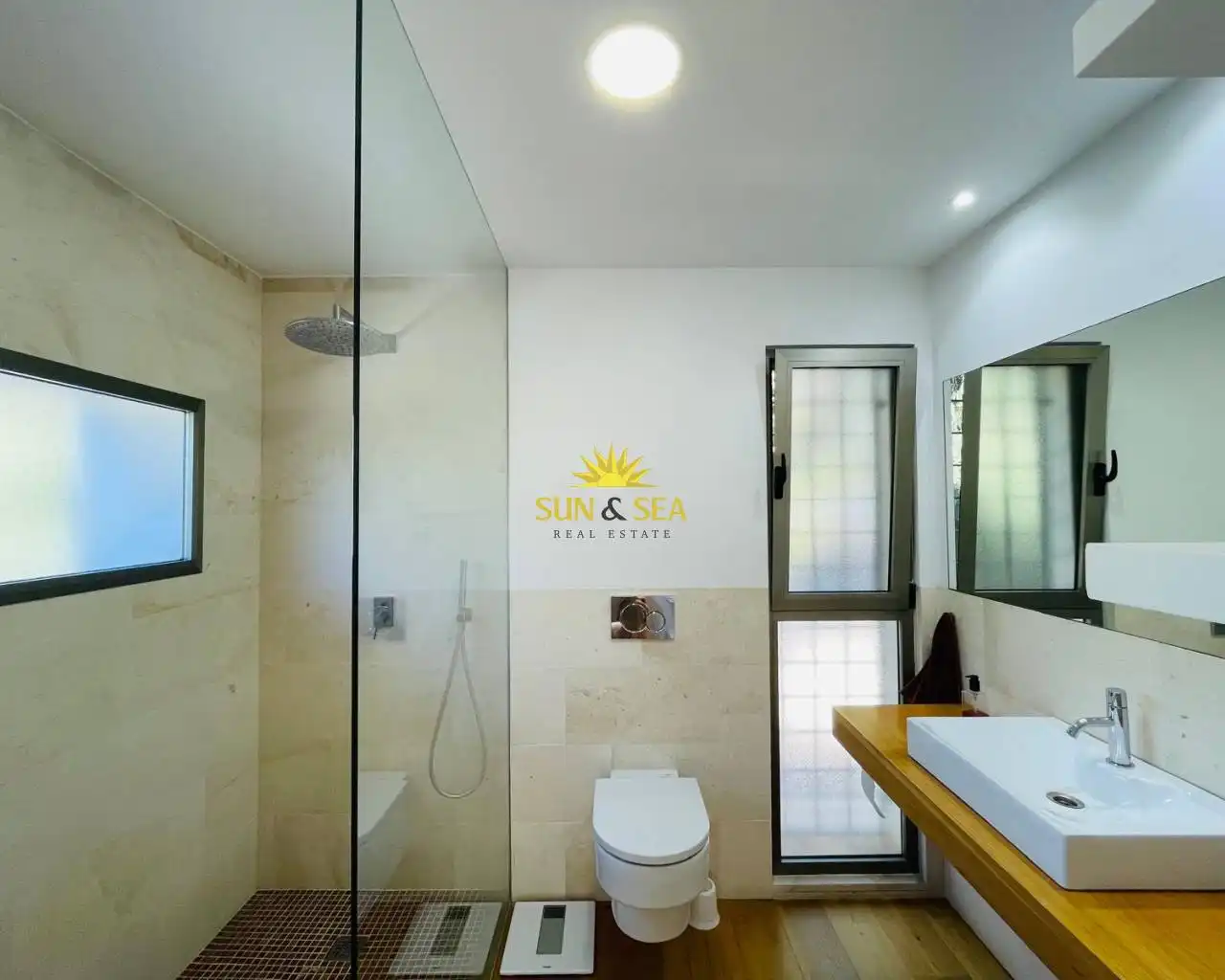 Bathroom of Houses for rent in Alicante / Alacant  with Air Conditioner, Heating and Terrace