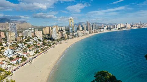 Foto 2 de Casa adosada en venda a Playa Poniente, Alicante