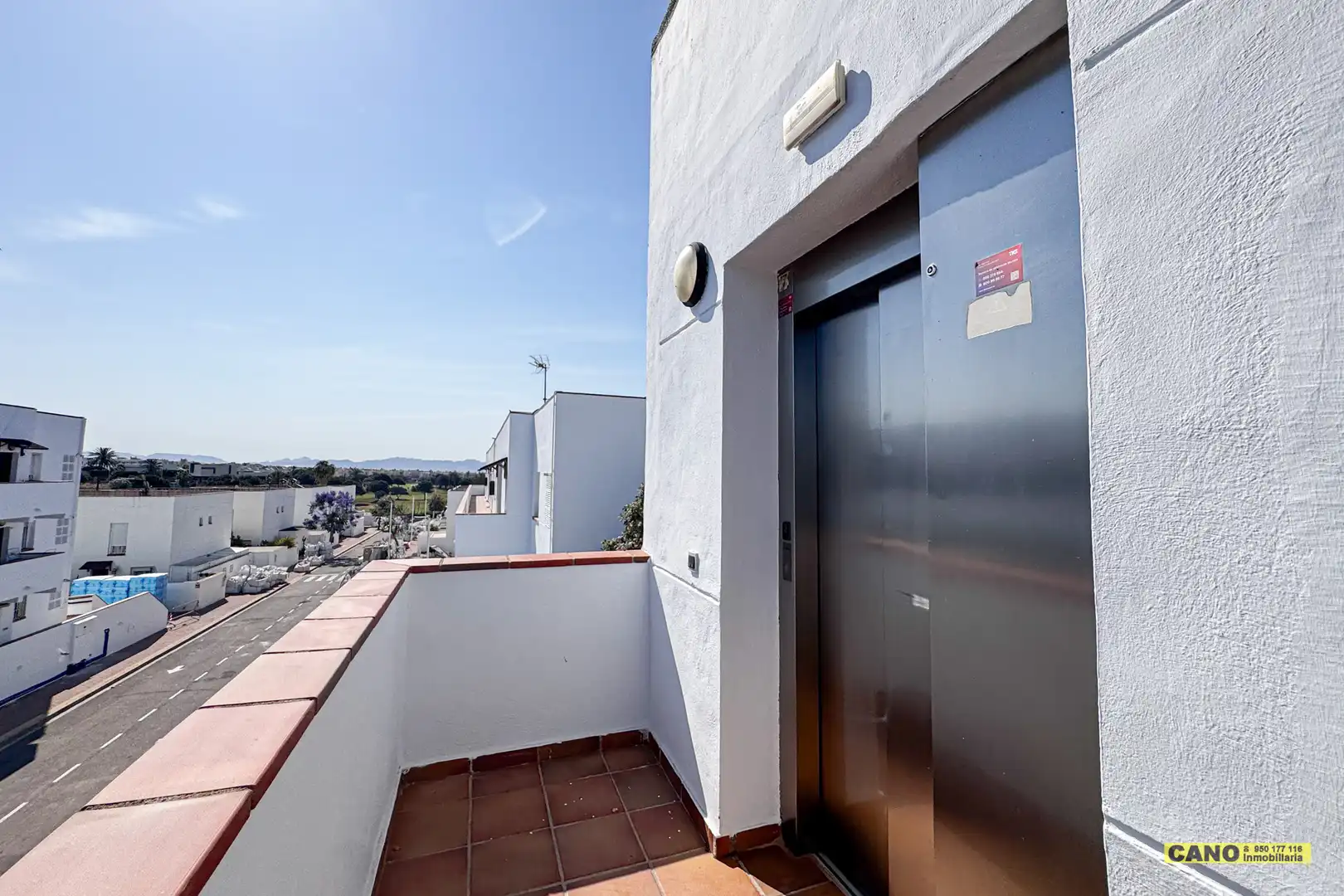 Terrasse von Wohnung zum Verkauf in Almería mit Klimaanlage, Heizung und Terrasse