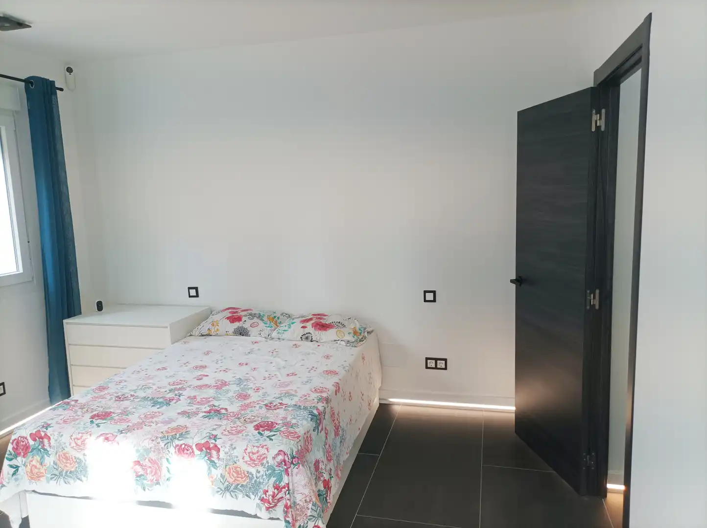 Schlafzimmer von Wohnung zum Verkauf in Madrid mit Klimaanlage, Heizung und Terrasse