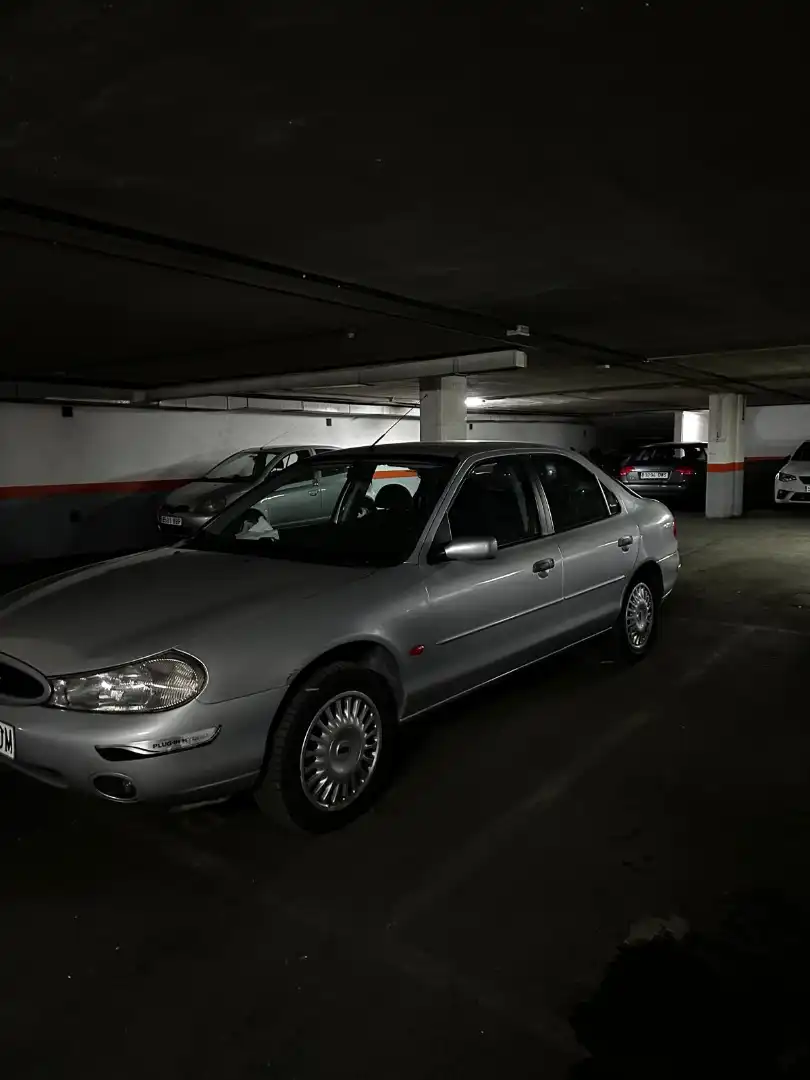 Aparcament de Garatge en venda en  Madrid Capital