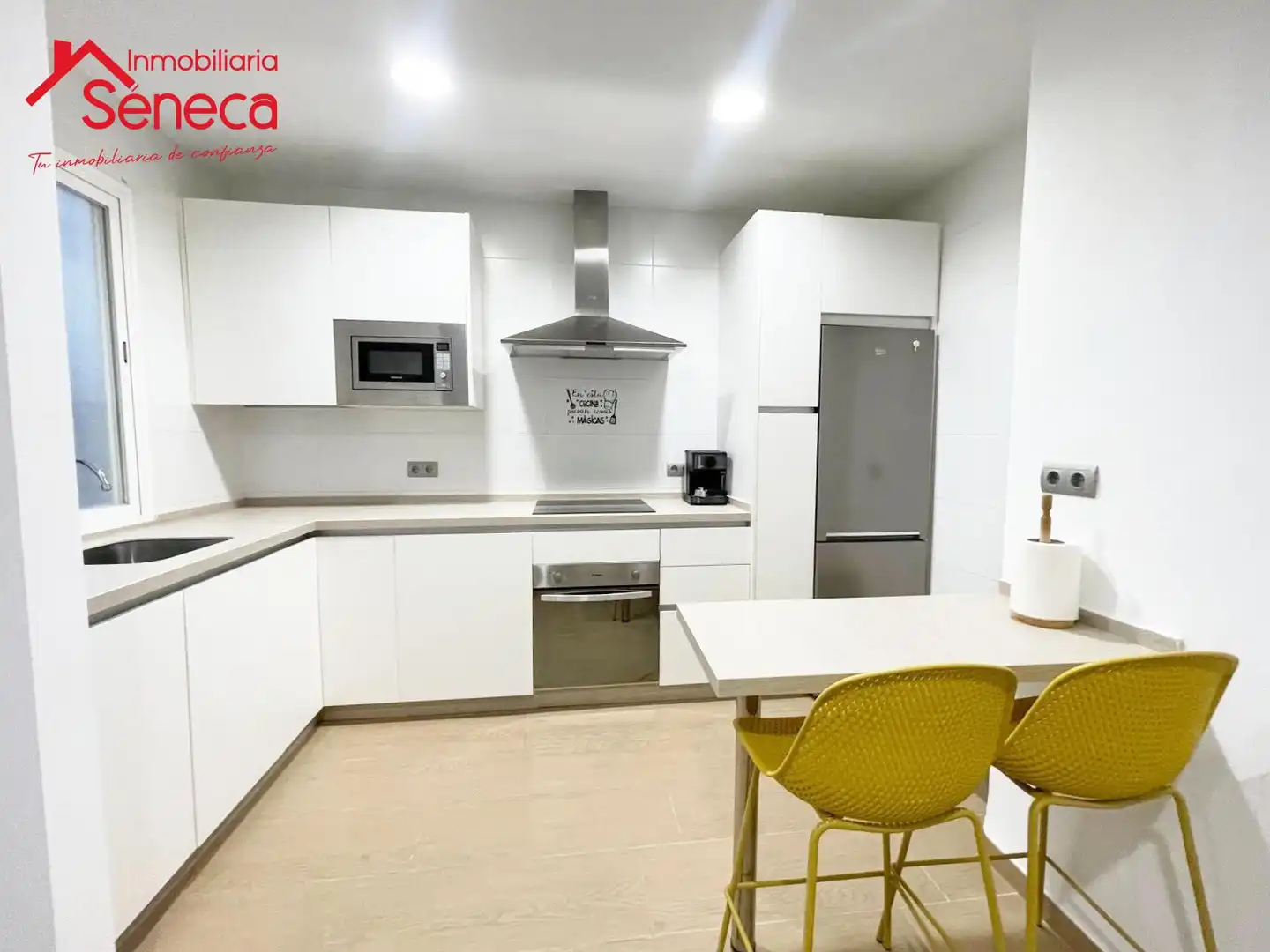 Küche von Wohnung zum Verkauf in  Córdoba Capital mit Klimaanlage, Heizung und Möbliert