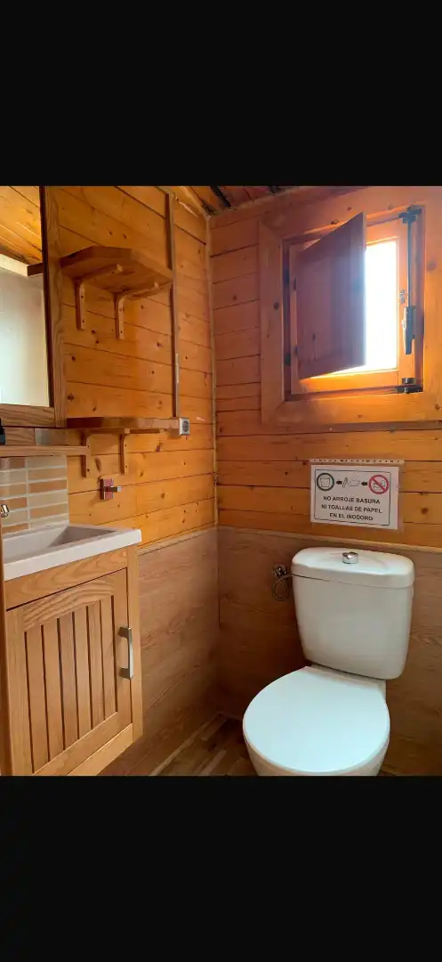 Bathroom of Houses for sale in Chiclana de la Frontera  with Air Conditioner, Heating and Private garden