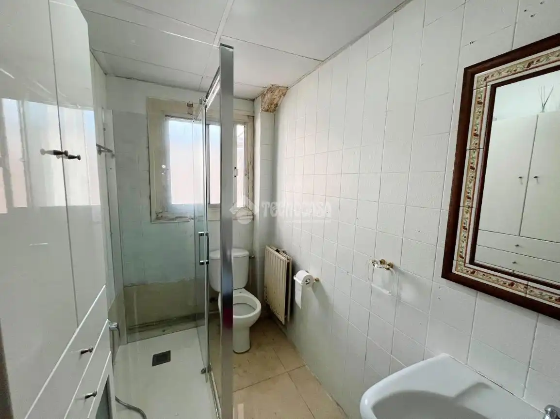 Baño de Piso en venta en Alagón con Balcón