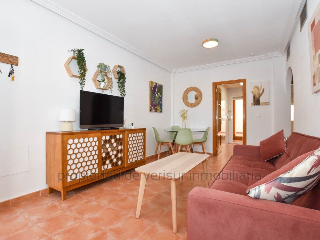 Sala de estar de Apartamento de alquiler en Mojácar con Balcón y Piscina comunitaria
