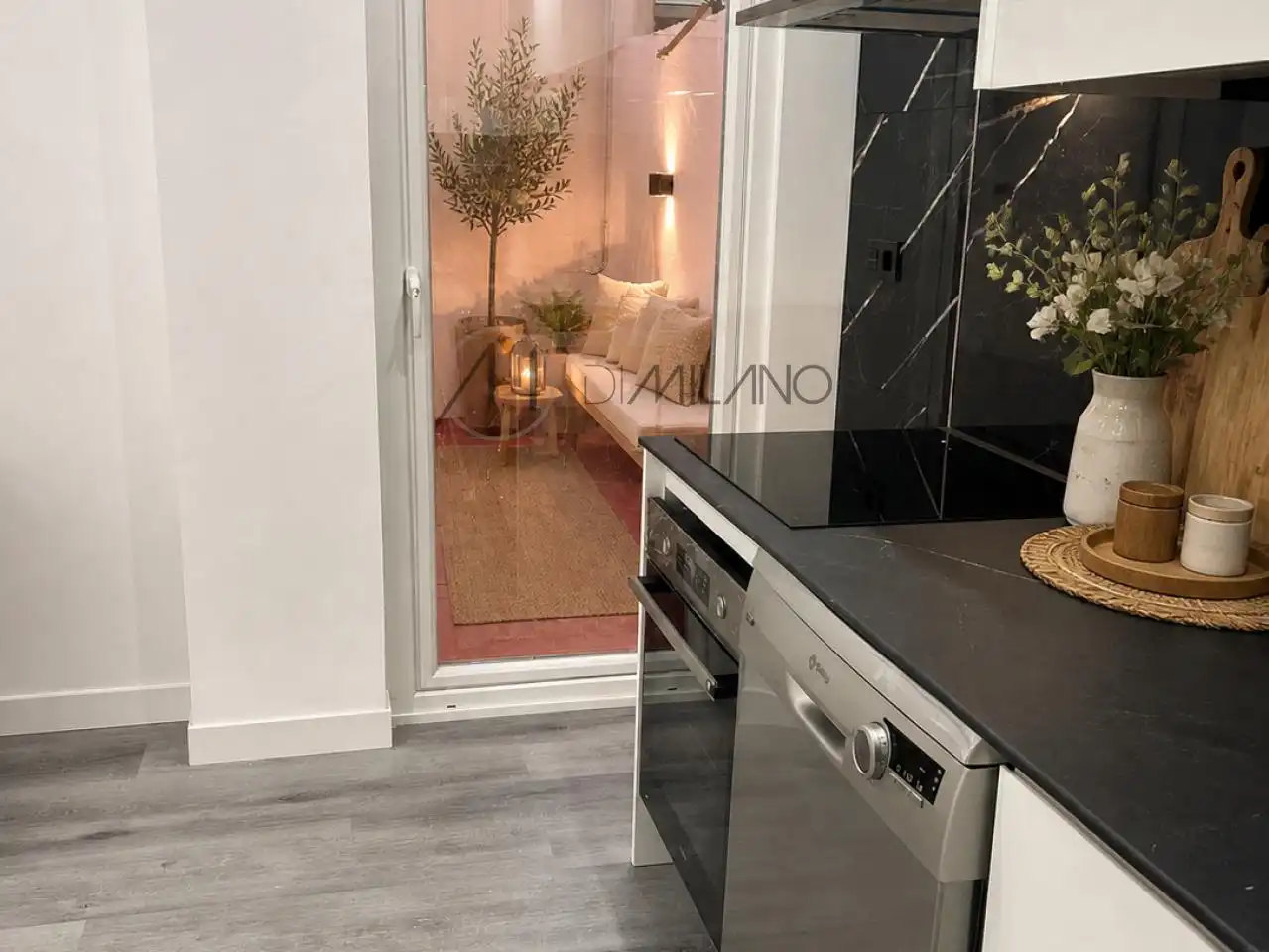 Kitchen of Flat for sale in Vigo   with Heating, Terrace and Storage room
