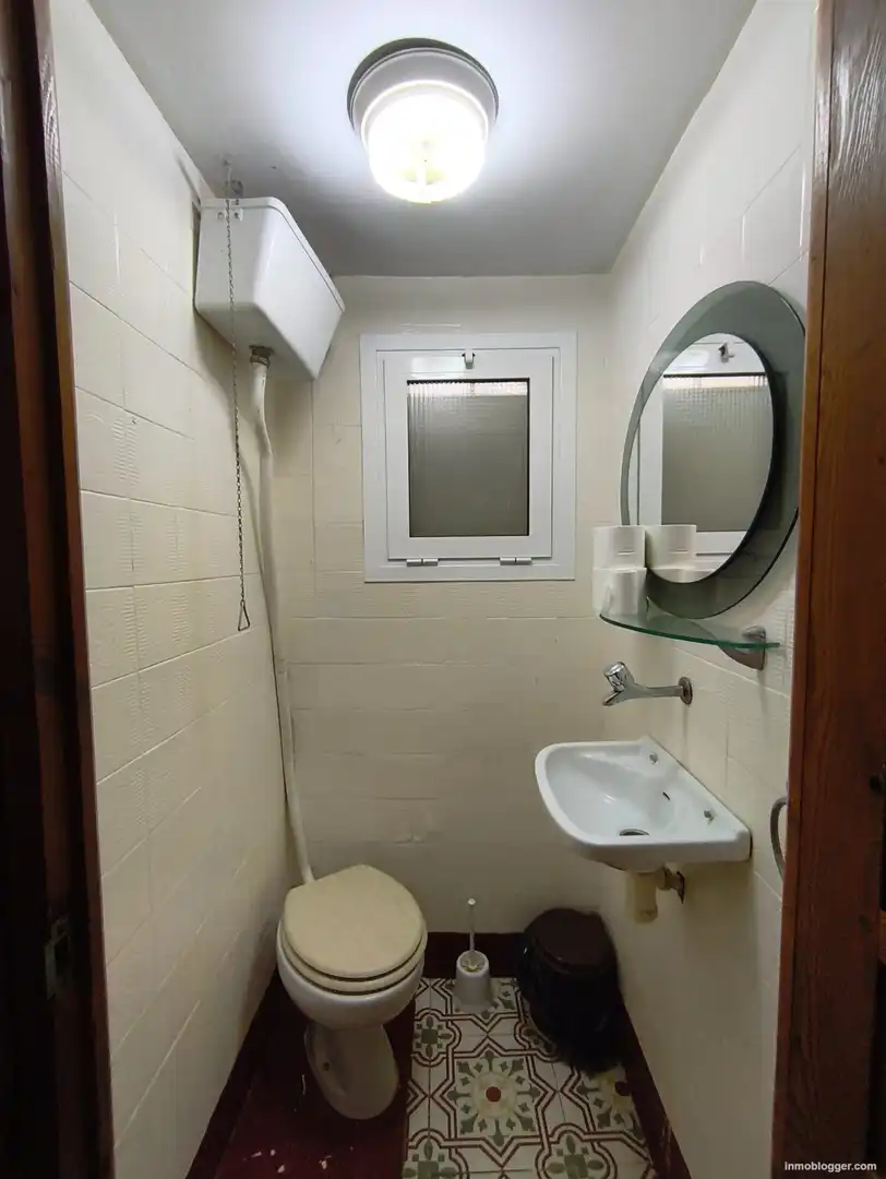 Bathroom of Flat for sale in Alborache  with Air Conditioner, Furnished and Alarm