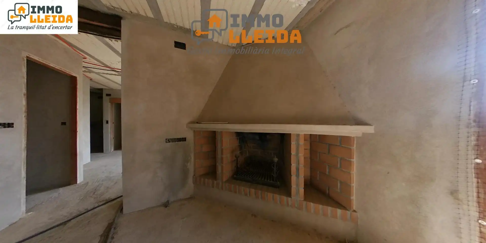 Einfamilien-Reihenhaus zum Verkauf in Artesa de Segre mit Terrasse, Abstellraum und Balkon