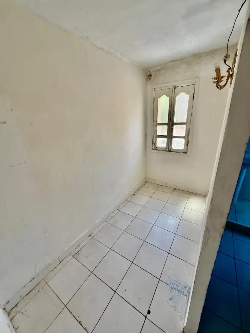 Schlafzimmer von Wohnung zum Verkauf in Girona mit Balkon und Alarm