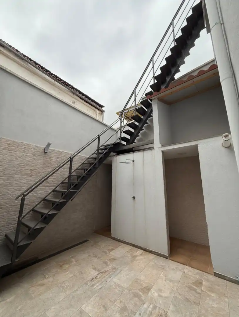 Adosado con terraza en venta en Carrer de Pajares, imagen 20