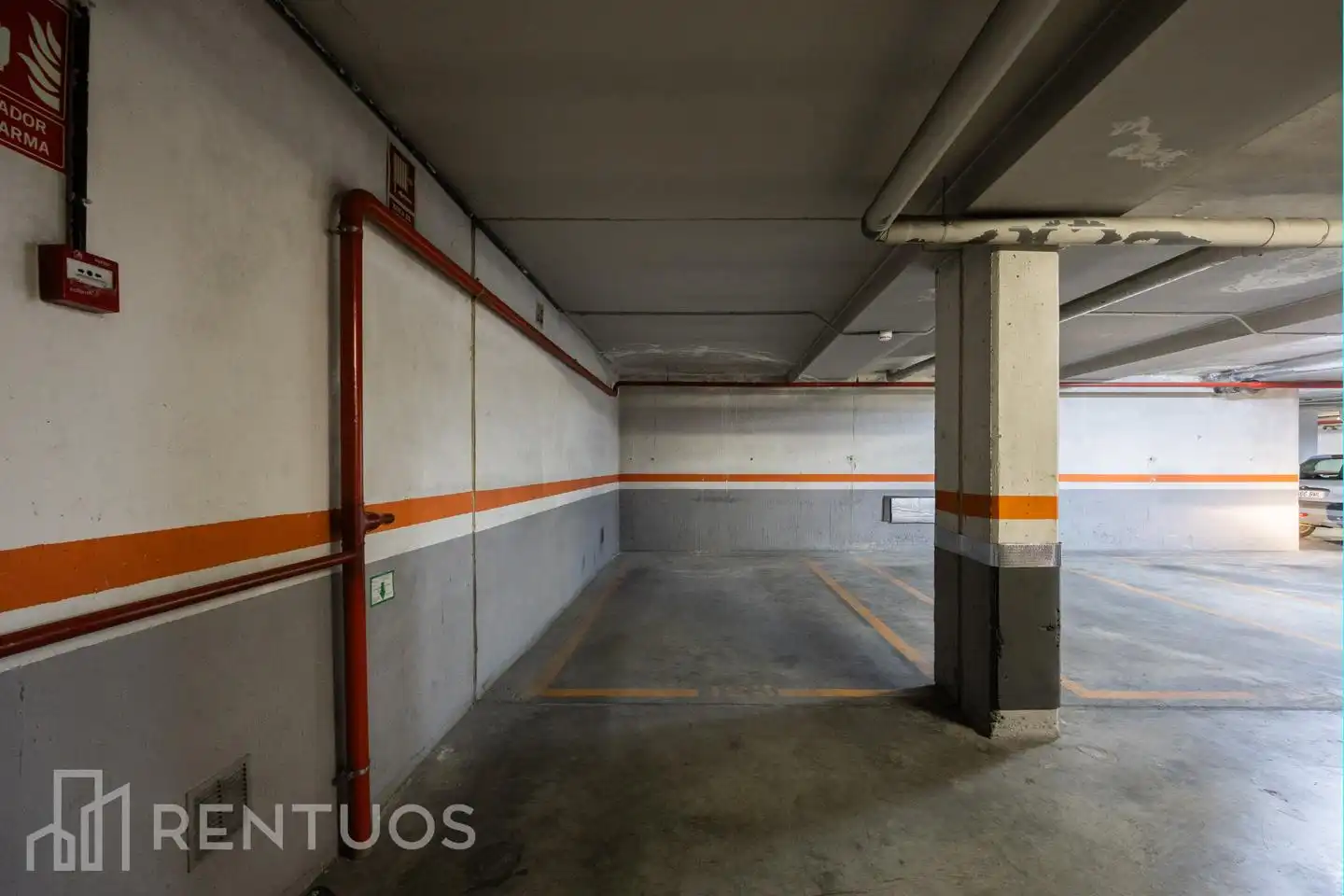 Parking de Piso de alquiler en Madrid con Aire acondicionado, Calefacción y Terraza
