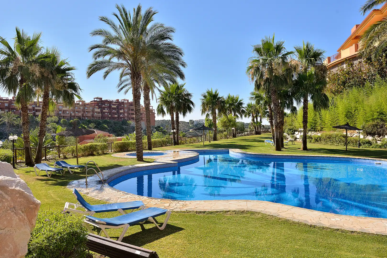Apartament amb piscina en venda a Elviria - Cabopino, imagen 2