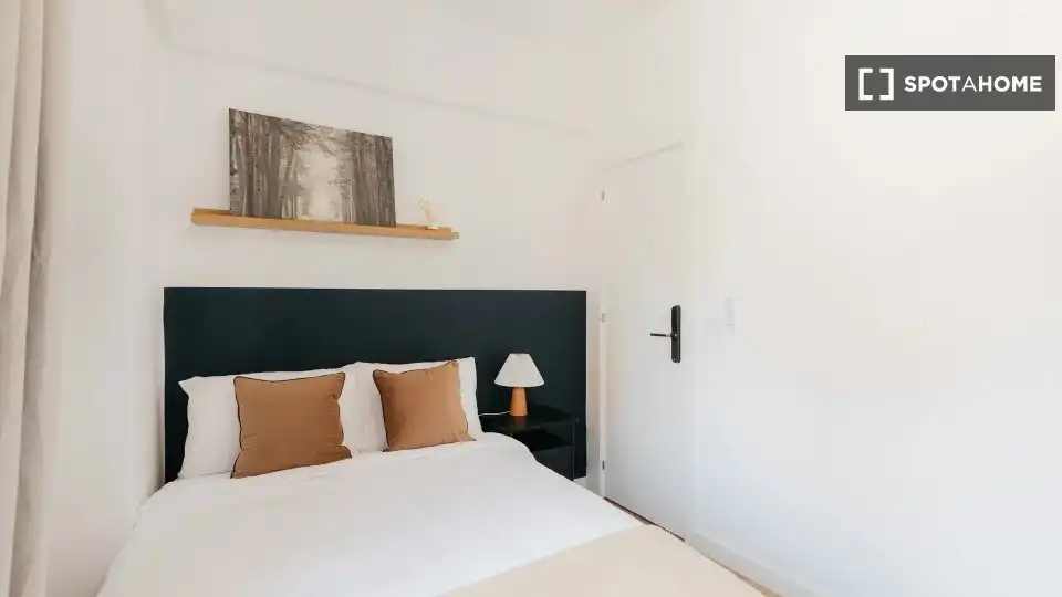 Bedroom of Flat for rent in Valencia  with Air Conditioner, Heating and Furnished