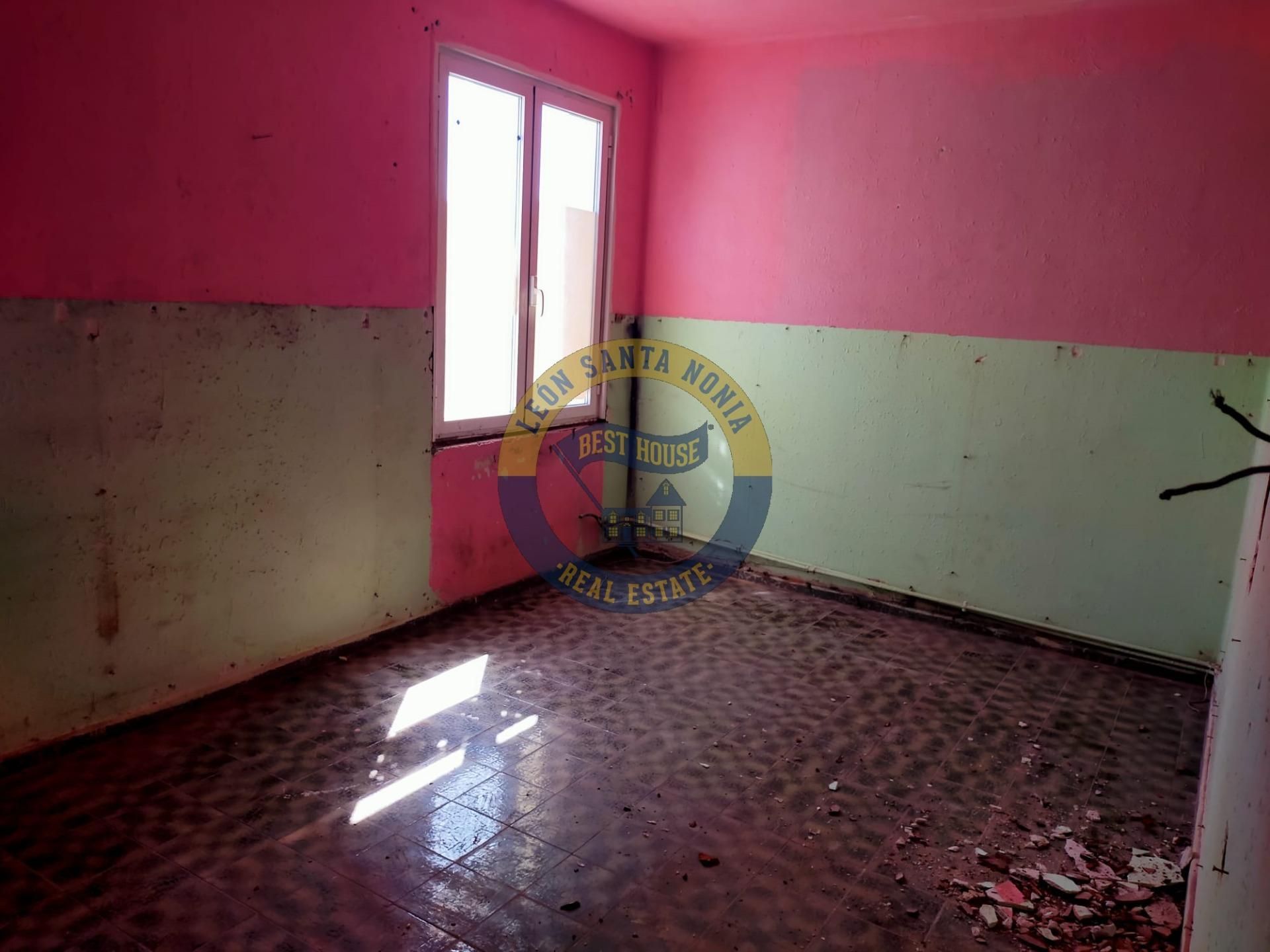 Flat for sale in León Capital 