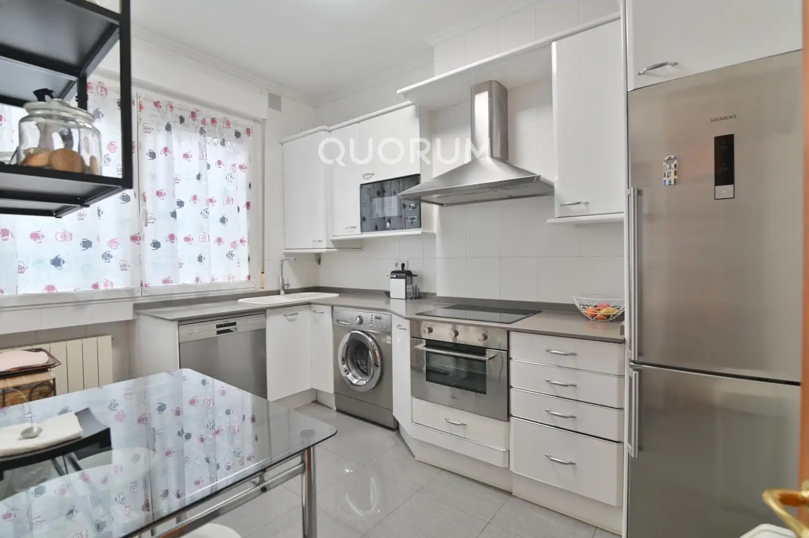 Küche von Wohnung zum Verkauf in Bilbao  mit Heizung und Balkon