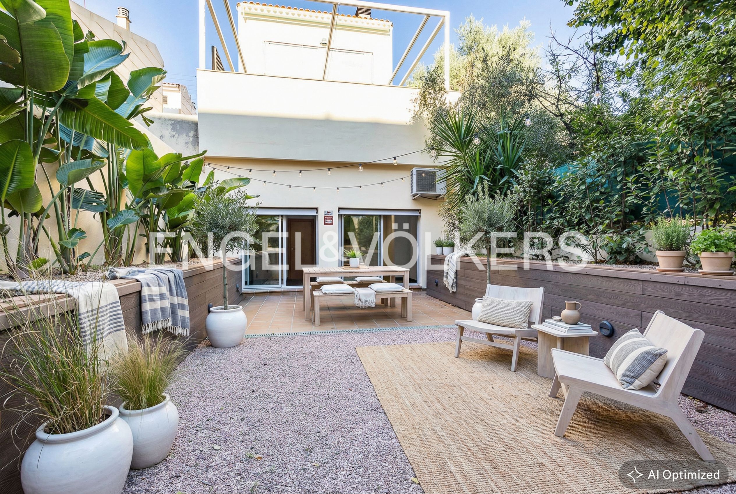 Terrassa de Apartament en venda en Sant Cugat del Vallès amb Aire condicionat, Calefacció i Jardí privat