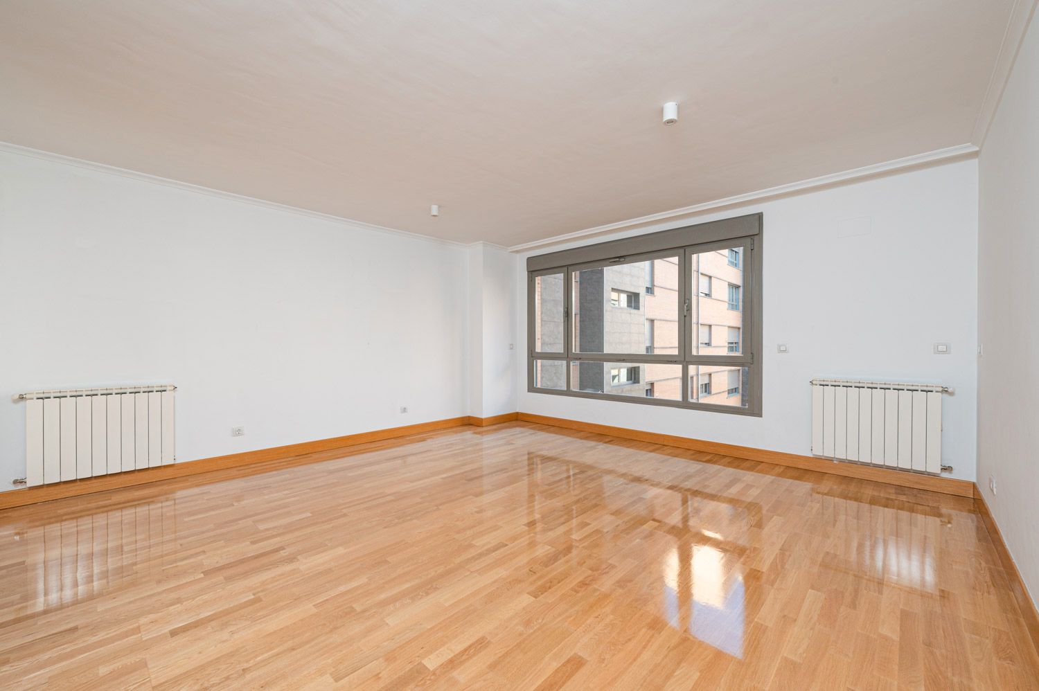 Bedroom of Flat for sale in Getafe  with Parquet flooring, Terrace and Storage room