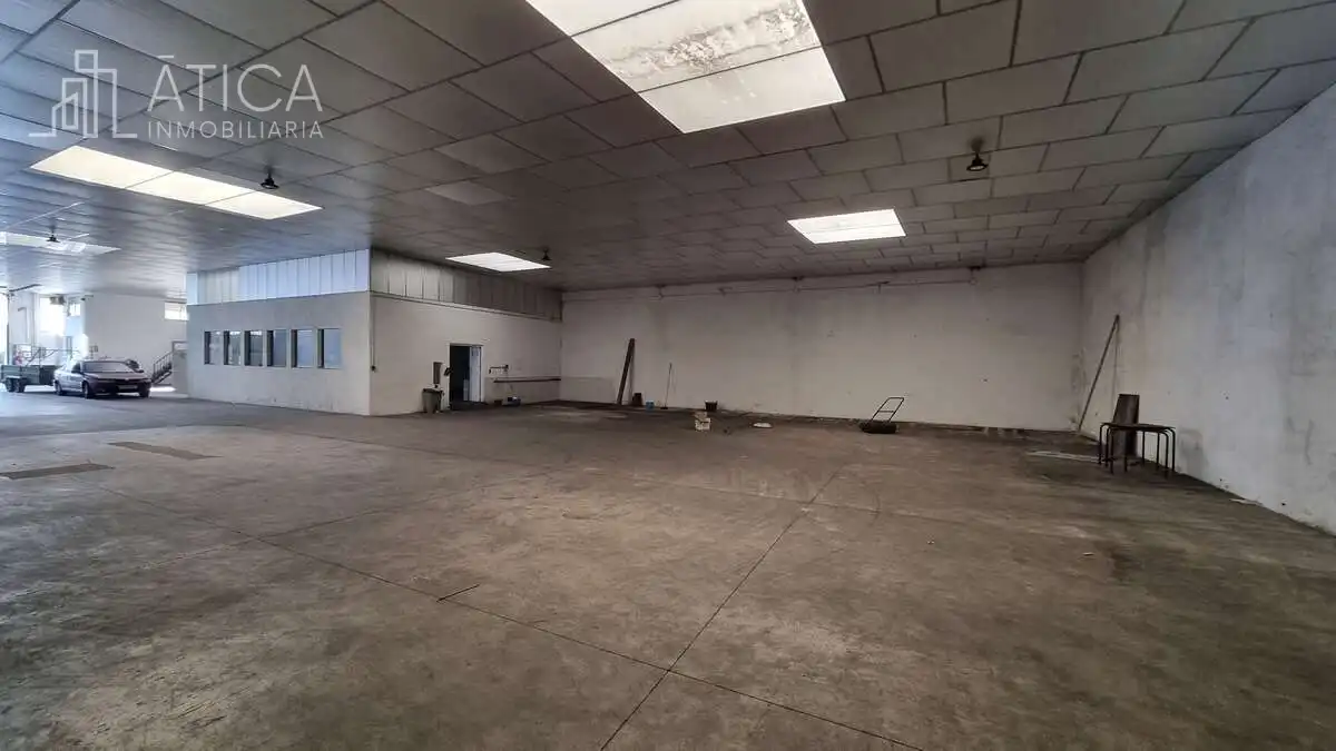 Industrial building for sale in Villares de la Reina, imagen 19